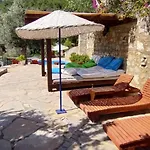 فندق Sato Triopia Butik
