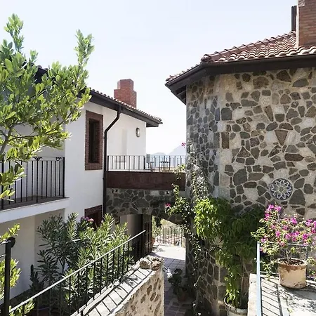 Hotel Sato Triopia Butik 3*