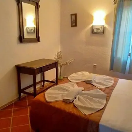 Sato Triopia Butik Otel Yakakoy (Bodrum)