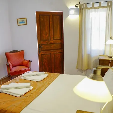 Sato Triopia Butik 3*