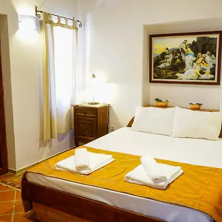 Sato Triopia Butik 3* Датча