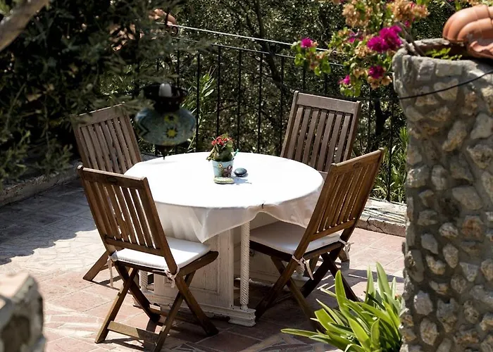 酒店 Sato Triopia Butik 3*