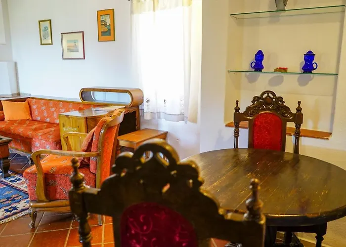 Sato Triopia Butik 达特恰